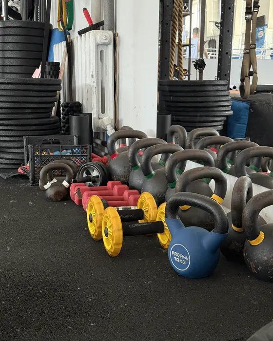 Групповая тренировка в BronxGym
